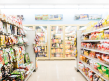 Photo of grocery aisle